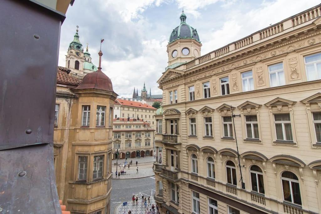 Apartamento Charles Bridge Tower / Prague Castle View Exterior foto